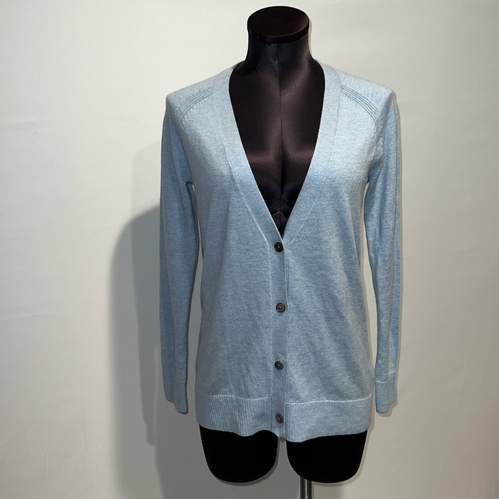 GAP BabyBlue V-Neck Button up/down Cardigan!
